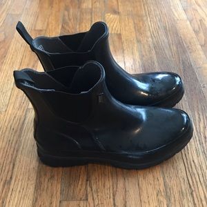 BOGS | Amanda Slip Boot (Chelsea Boot)